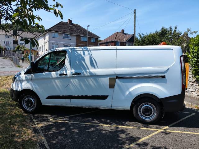 2016 Ford Transit Custom 2.2 TDCi 125ps Low Roof Van